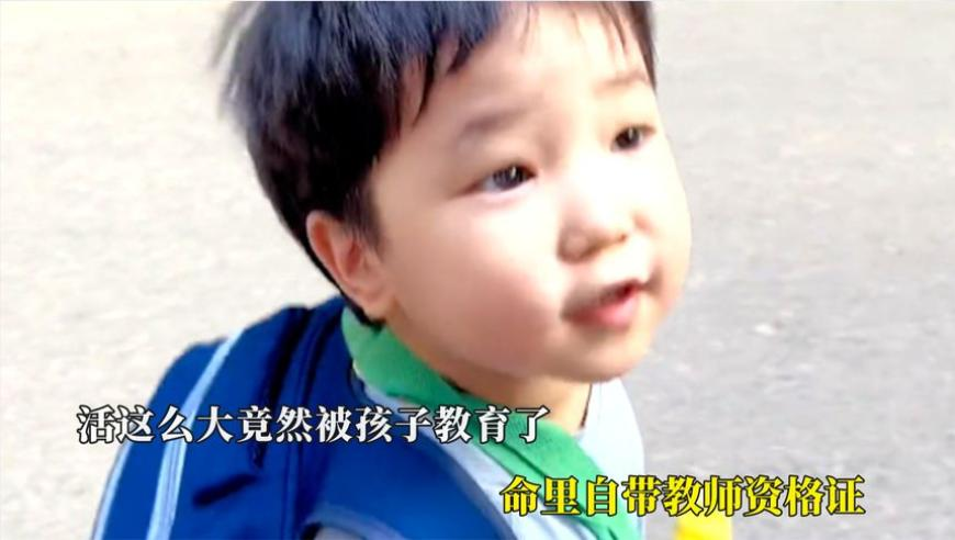 四川山体滑坡村民徒手刨石头救人,4949澳门彩开奖结果最快查询,经典解释落实_精简版V10.40