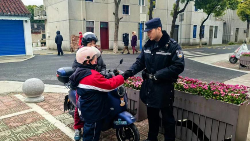 澳门六叔公论坛,乱港分子林卓廷获刑37个月,创新典义解读_定制版V10.44